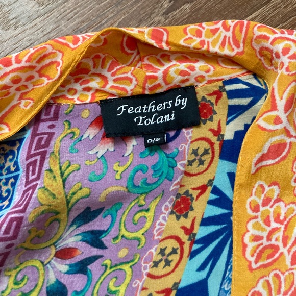 Vibrant Multicolored Pattern Feathers by Tolani Raelyn Kimono Poncho Top EUC - Picture 2 of 9